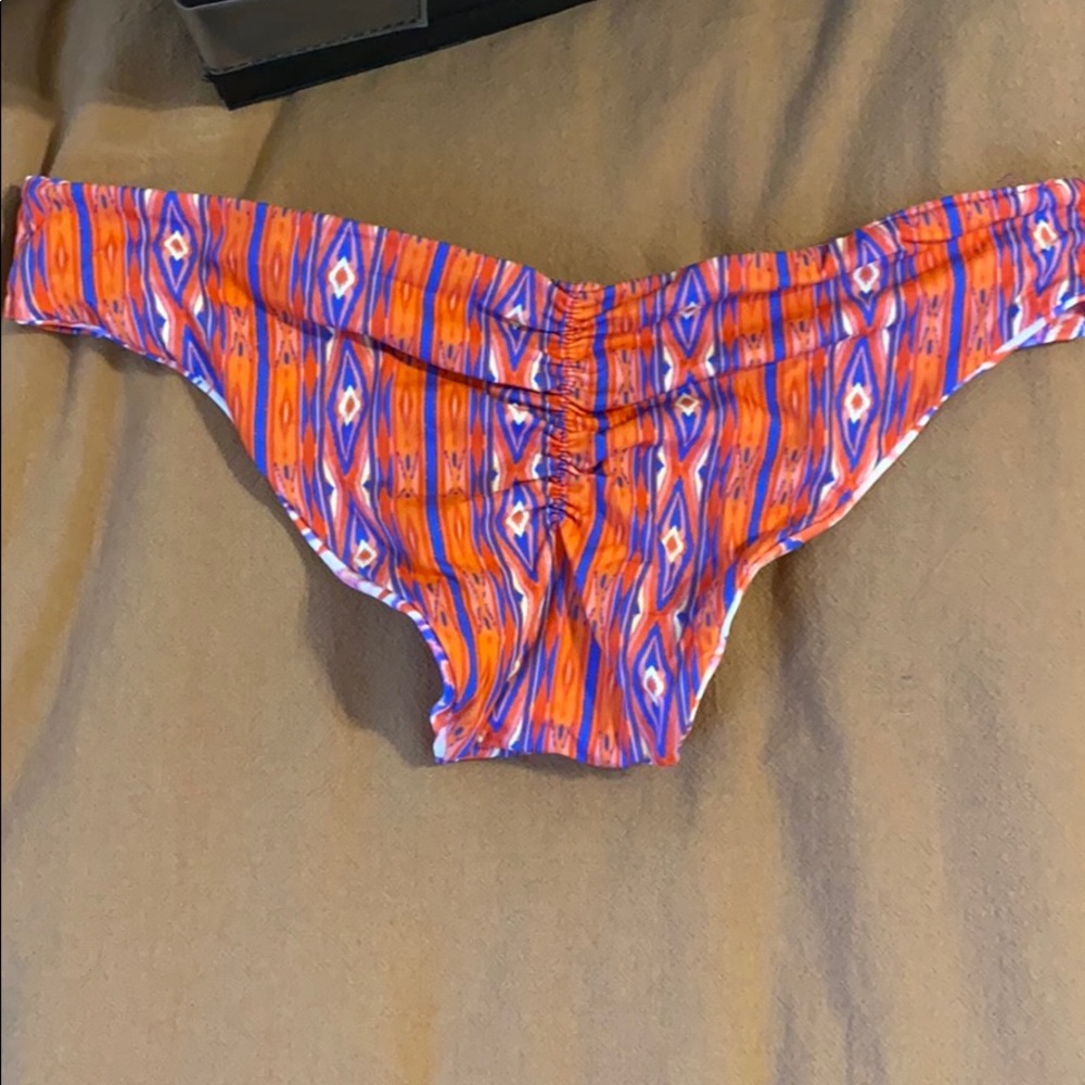 Bikini bottom - Picture 4 of 4